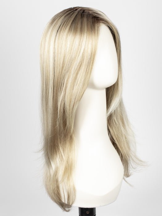 22F16S8 VENICE BLONDE | Light Ash Blonde and Light Natural Blonde Blend Shaded with Medium Brown