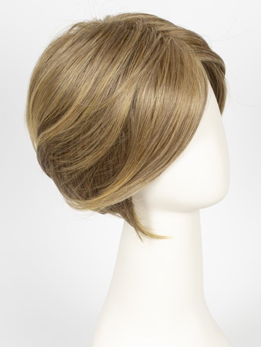 10/26TT FORTUNE COOKIE | Light Brown & Medium Red-Gold Blonde Blend with Light Brown Nape